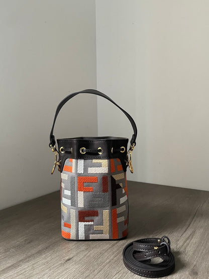 new-designer-premium-bags-nm15433