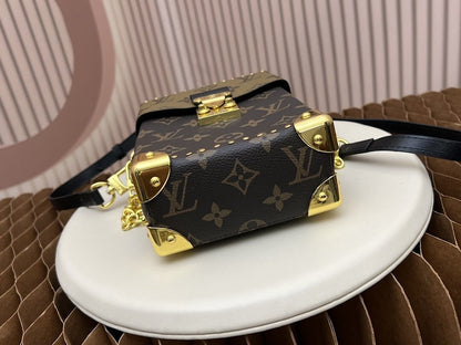 Anum Bags ln Luxury Bag --76007