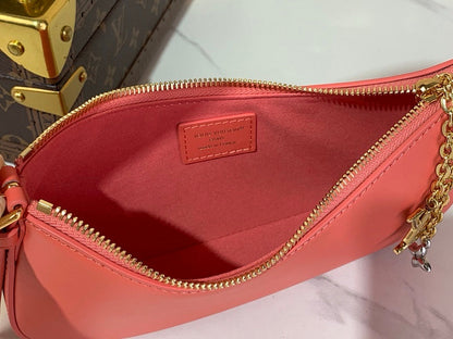 Anum Bags ln Luxury Bag --62833