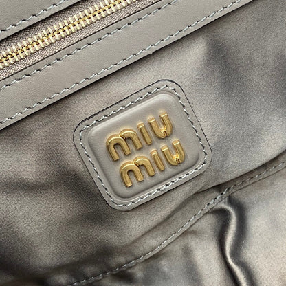 Anum Bags Miun Miun Luxury Bag --122191