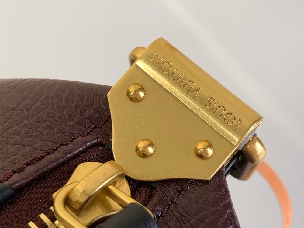 Anum Bags ln Luxury Bag --62853