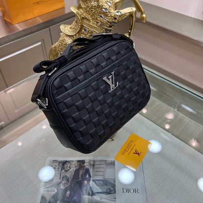 Anum Bags ln Luxury Bag --70367