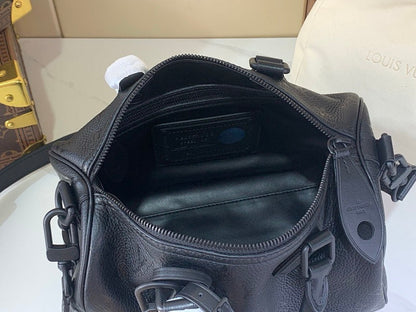 Anum Bags ln Luxury Bag --63007