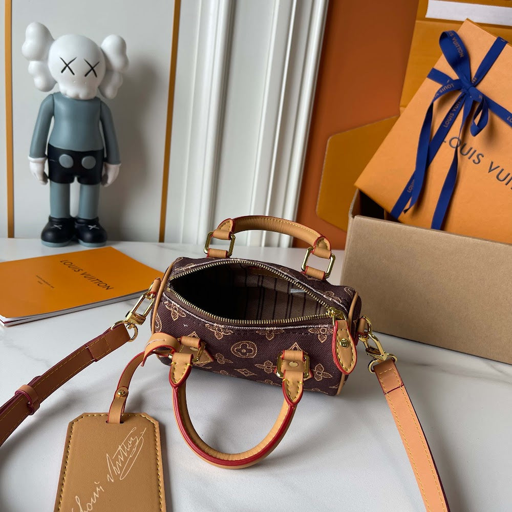 Anum Bags ln Luxury Bag --77660
