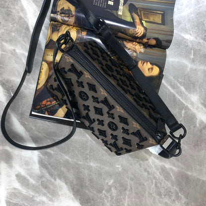 Anum Bags ln Luxury Bag --60963