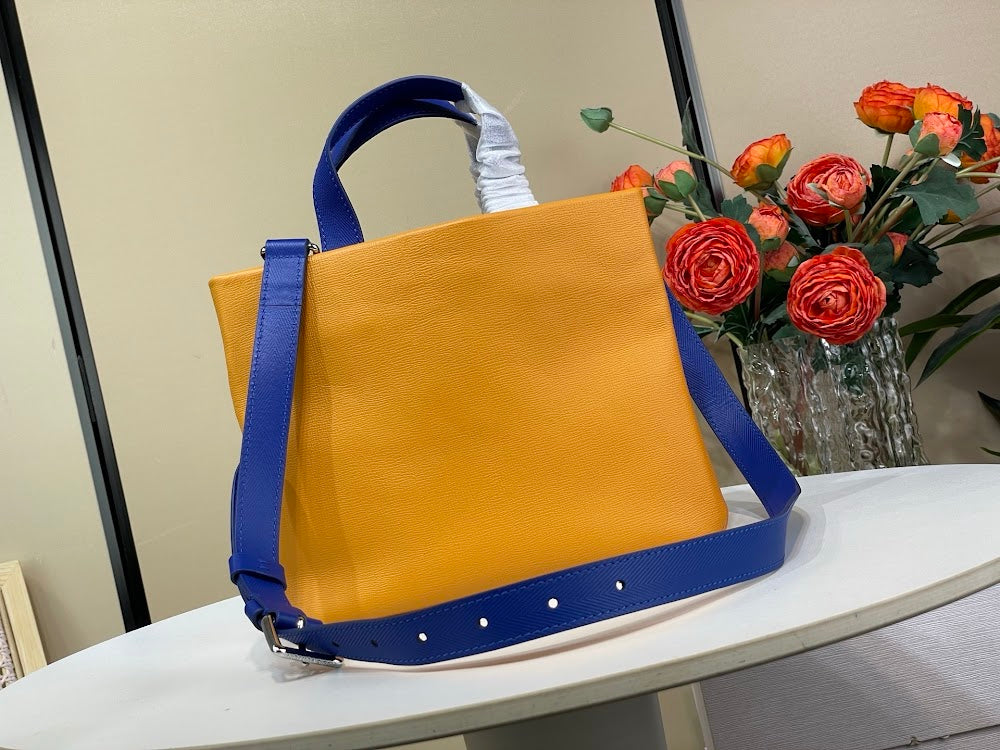 Anum Bags ln Luxury Bag --95598