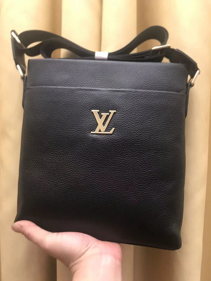 Anum Bags ln Luxury Bag --70064