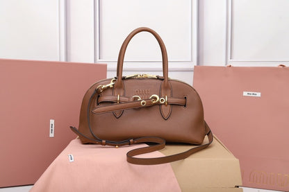 Anum Bags Miun Miun Luxury Bag --123368