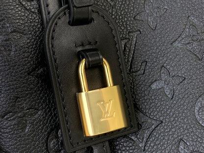 Anum Bags ln Luxury Bag --96707