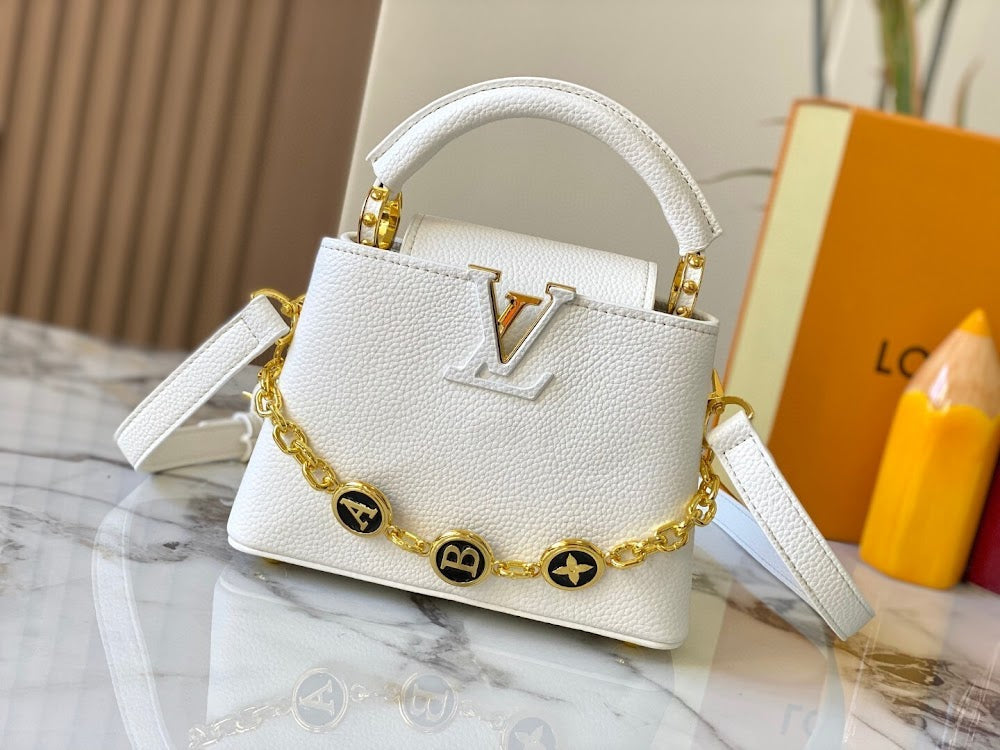 Anum Bags ln Luxury Bag --76586