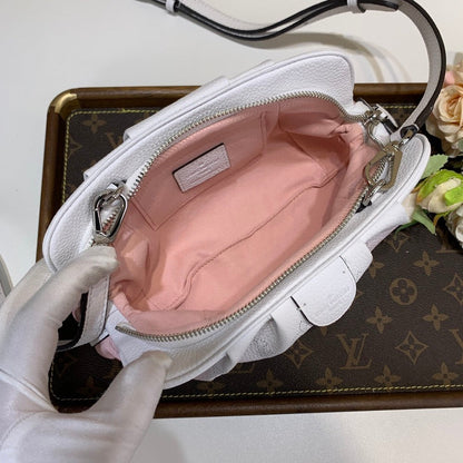 Anum Bags ln Luxury Bag --59792