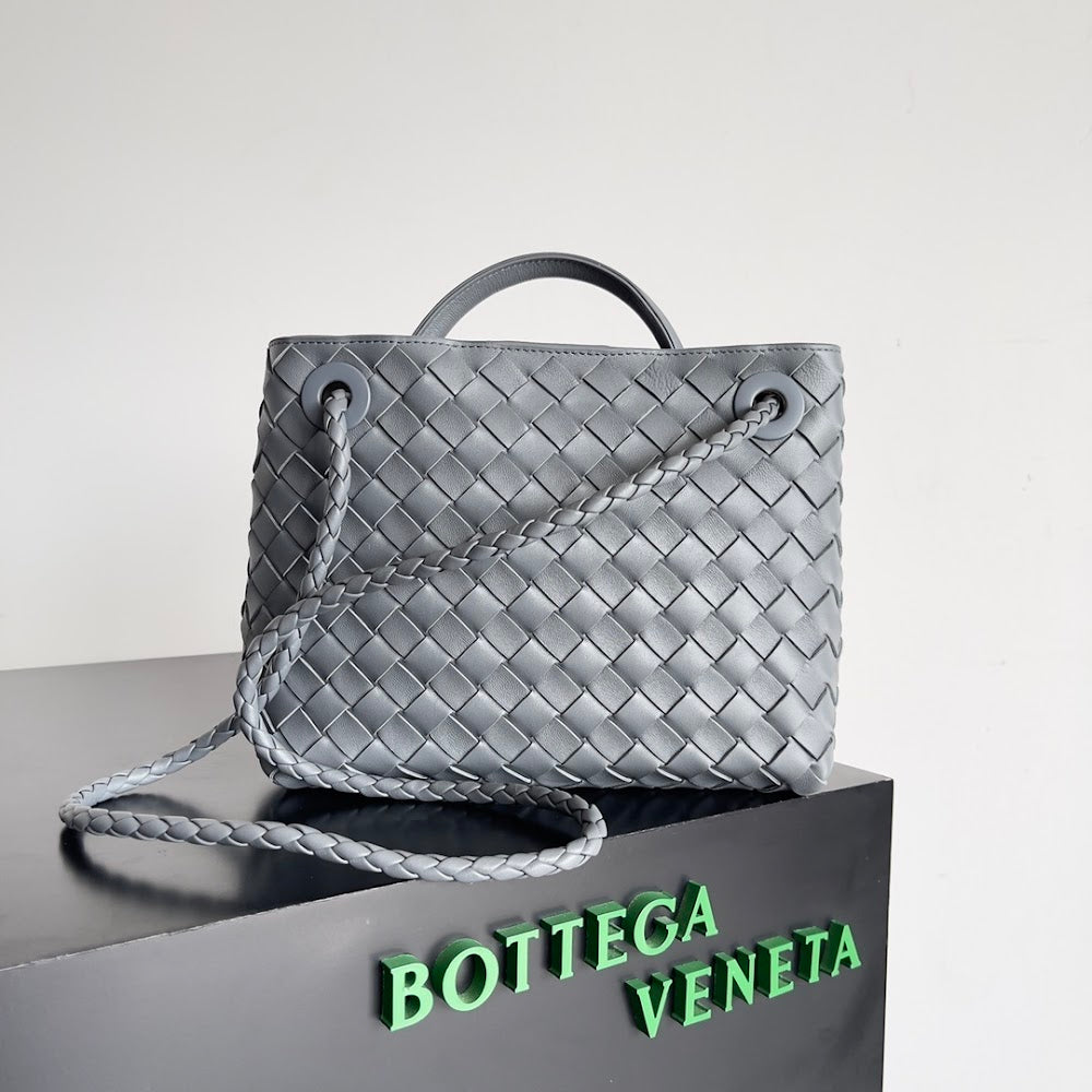 new-luxury-designer-bags-nm21229