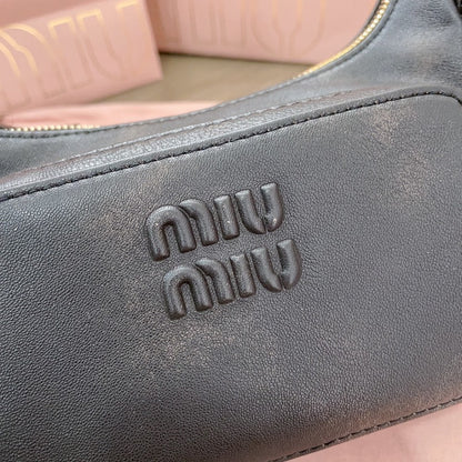 Anum Bags Miun Miun Luxury Bag --122979