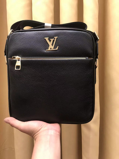 Anum Bags ln Luxury Bag --70140