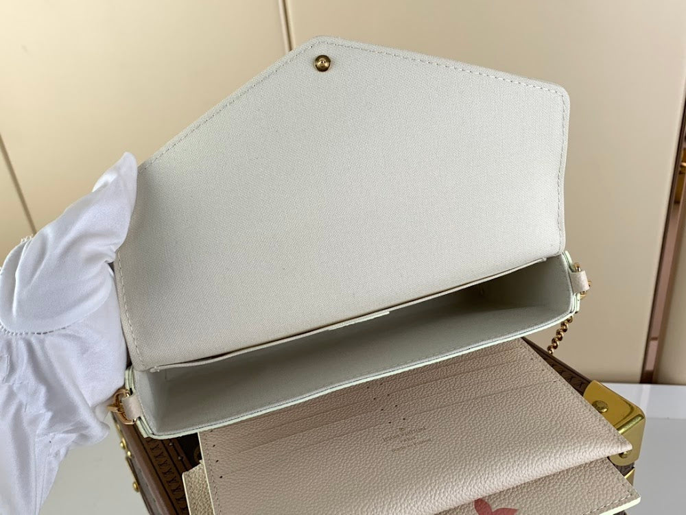Anum Bags ln Luxury Bag --61483