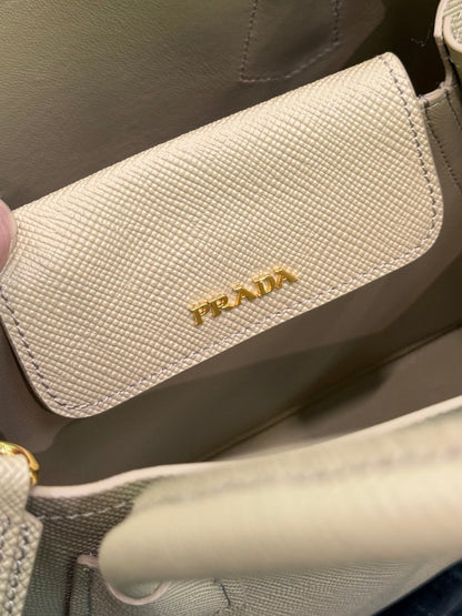 Anum Bags Pradn Luxury Bag --101857