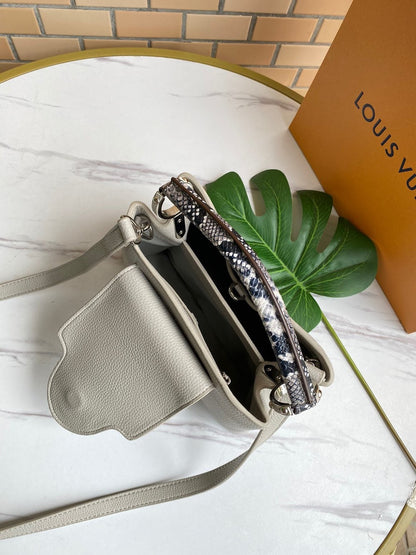 Anum Bags ln Luxury Bag --78055