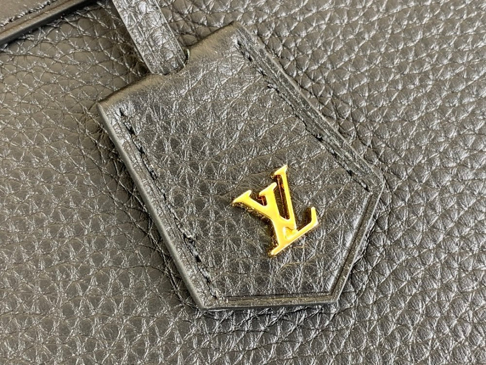Anum Bags ln Luxury Bag --61981
