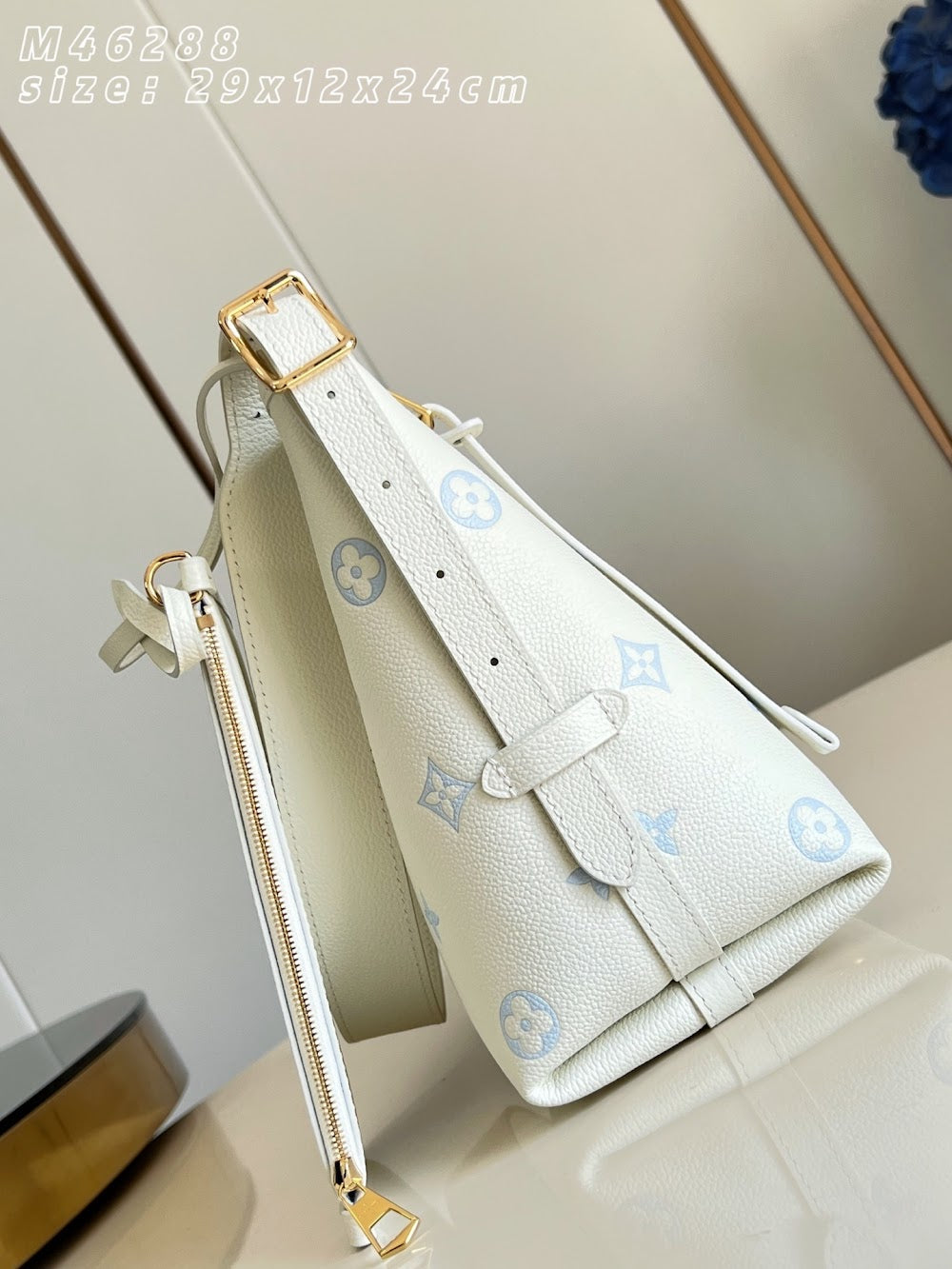 Anum Bags ln Luxury Bag --95967