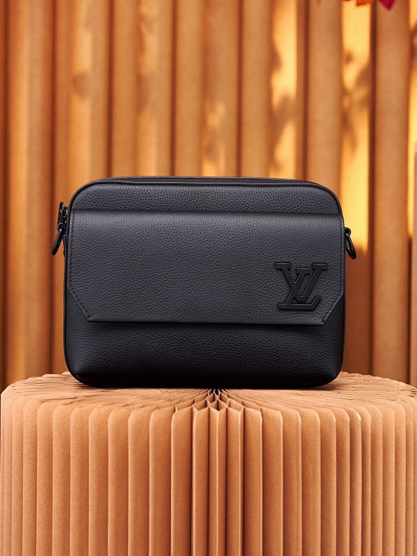 Anum Bags ln Luxury Bag --71679