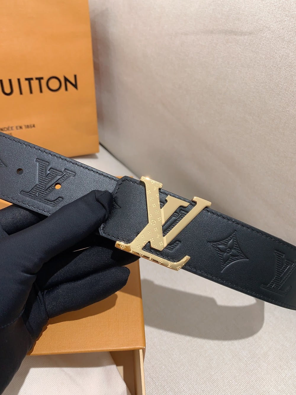 Anum Bags ln Luxury Belt --100855