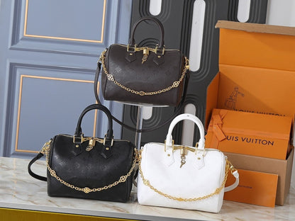 Anum Bags ln Luxury Bag --77646