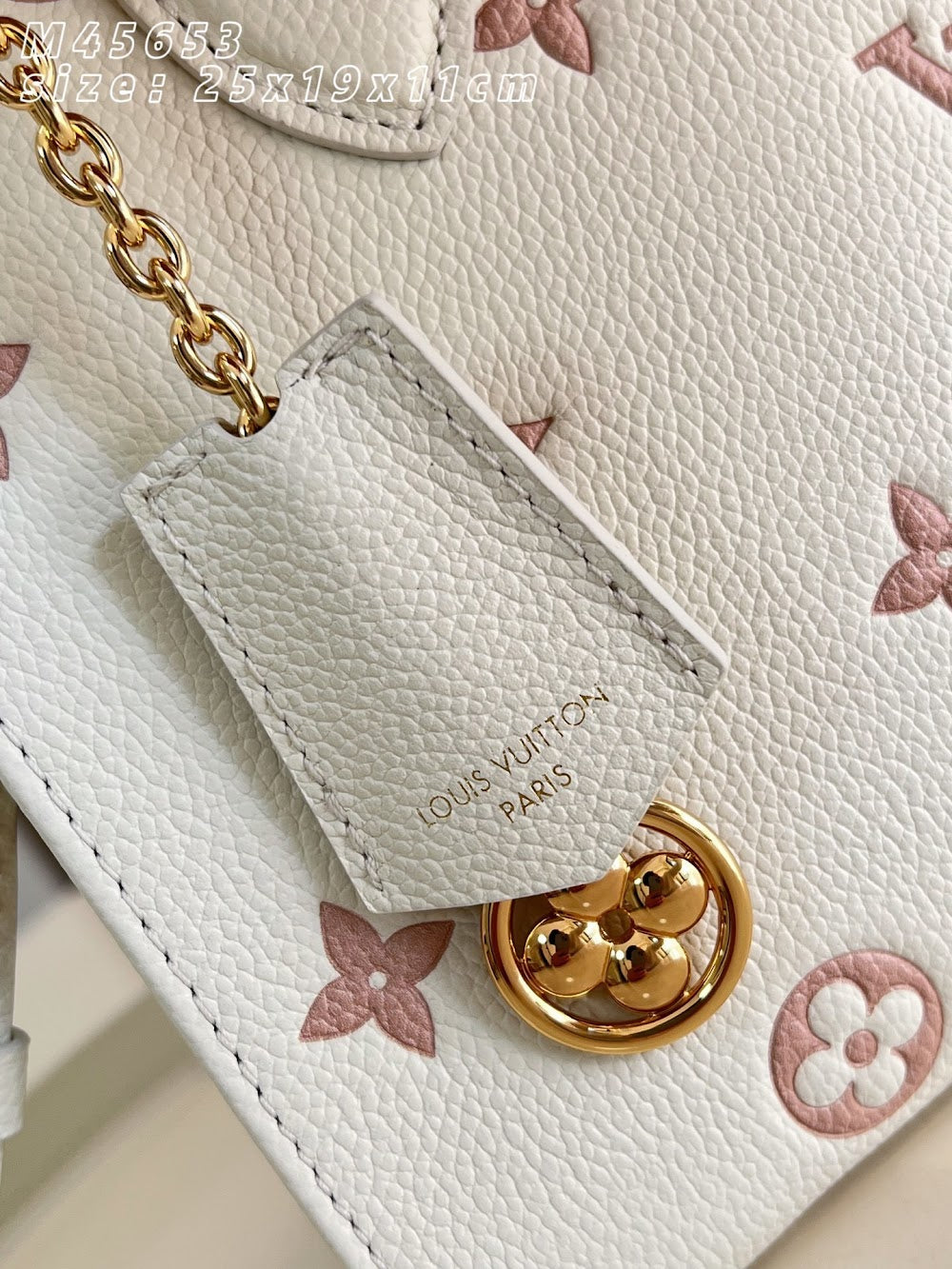 Anum Bags ln Luxury Bag --96118