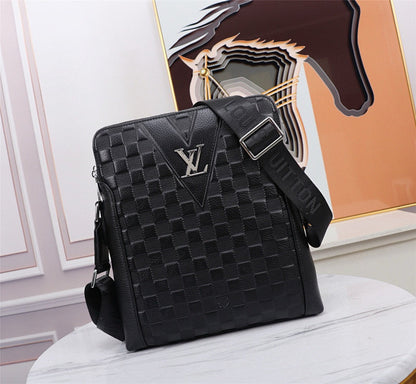 Anum Bags ln Luxury Bag --70526