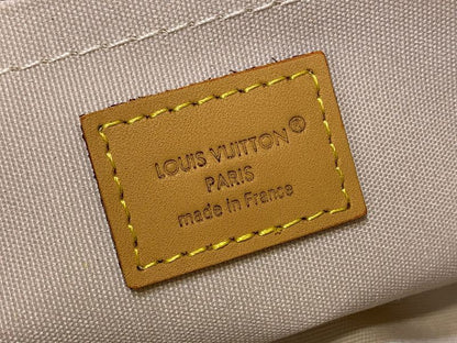 Anum Bags ln Luxury Bag --62984