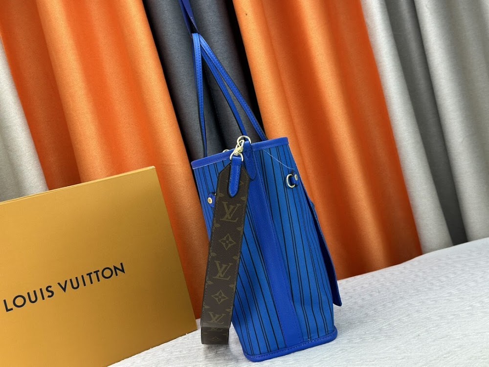 Anum Bags ln Luxury Bag --76448