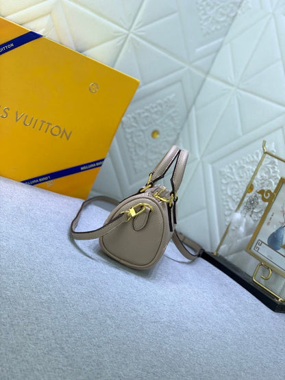 Anum Bags ln Luxury Bag --75965