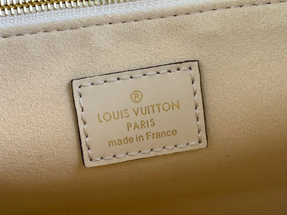 Anum Bags ln Luxury Bag --61622