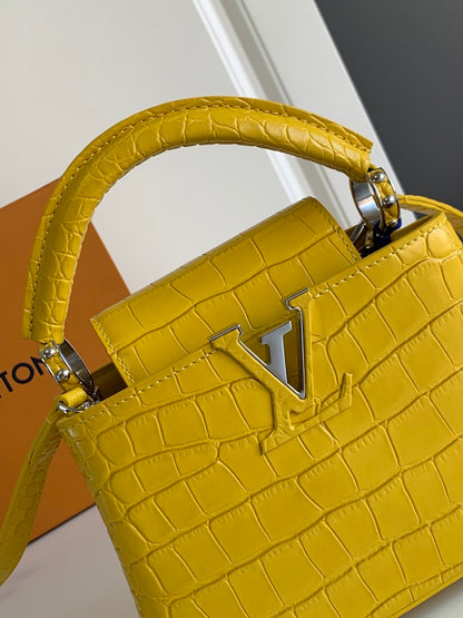 Anum Bags ln Luxury Bag --96931