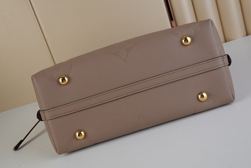 Anum Bags ln Luxury Bag --61282