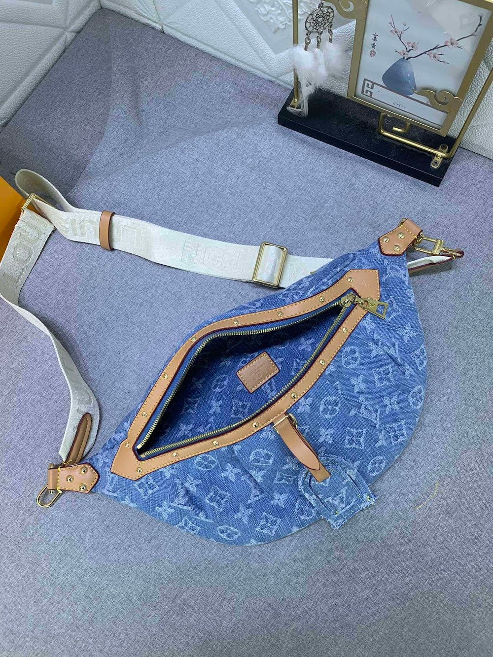 Anum Bags ln Luxury Bag --76248