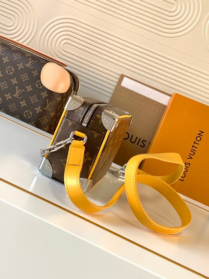 Anum Bags ln Luxury Bag --70972