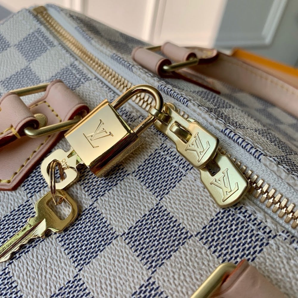 Anum Bags ln Luxury Bag --60360