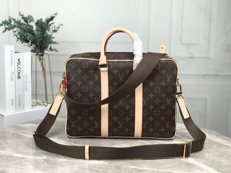 Anum Bags ln Luxury Bag --60757