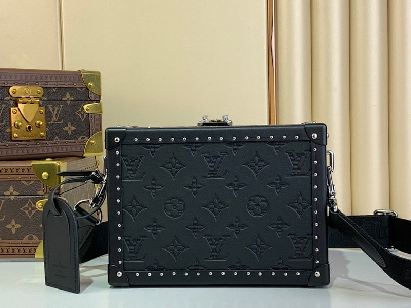 Anum Bags ln Luxury Bag --62761