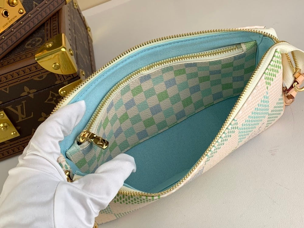 Anum Bags ln Luxury Bag --62156