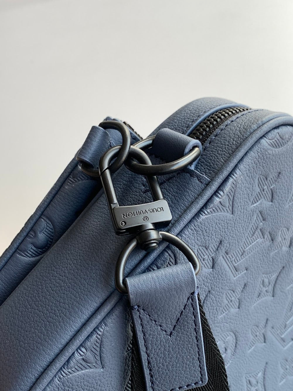 Anum Bags ln Luxury Bag --71539
