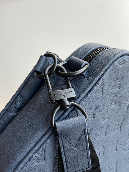 Anum Bags ln Luxury Bag --71539