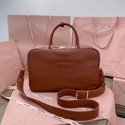 Anum Bags Miun Miun Luxury Bag --122690