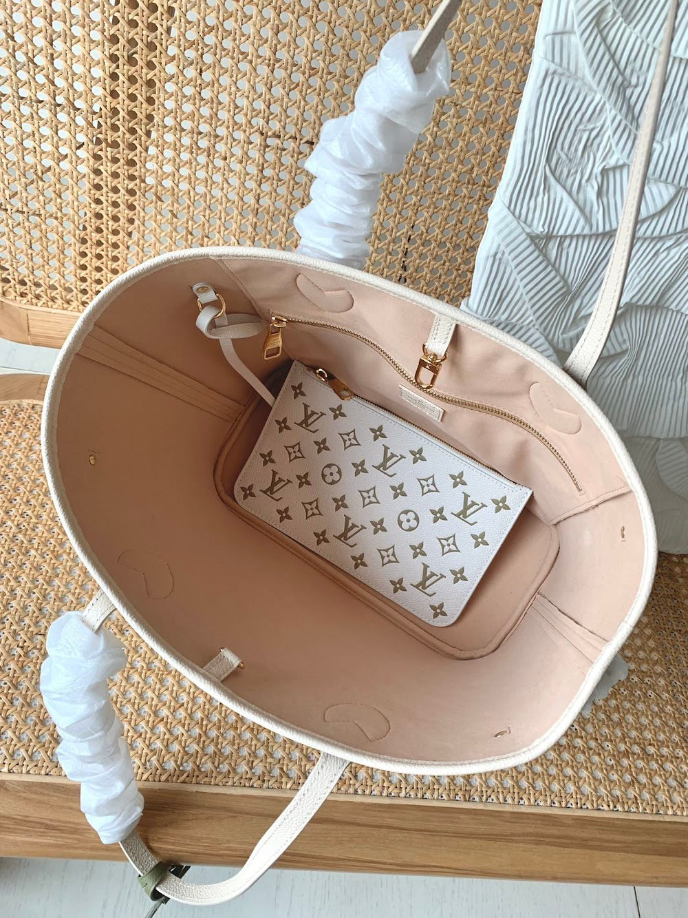 Anum Bags ln Luxury Bag --60910