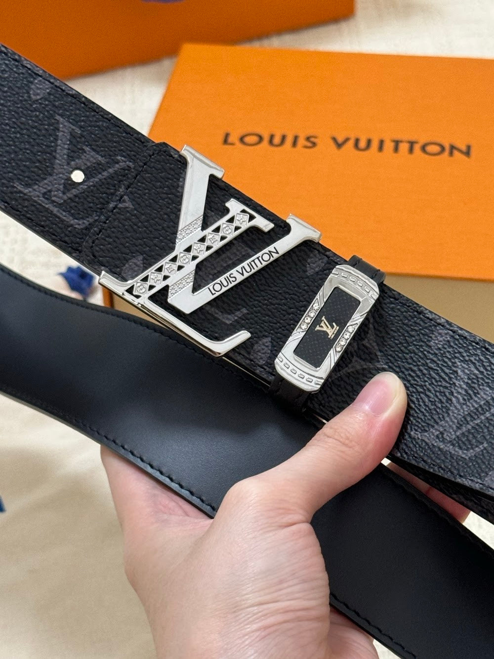 Anum Bags ln Luxury Belt --106866