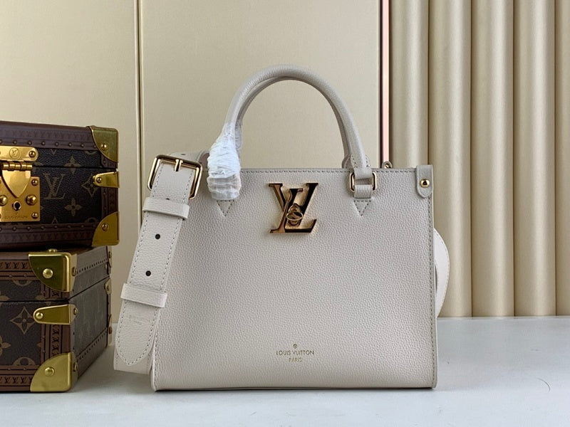 Anum Bags ln Luxury Bag --61942