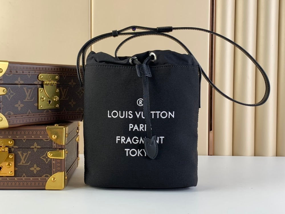 Anum Bags ln Luxury Bag --61177