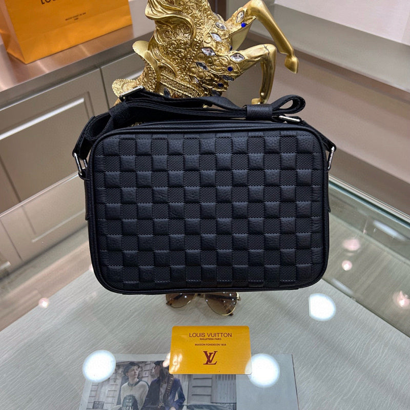 Anum Bags ln Luxury Bag --70367