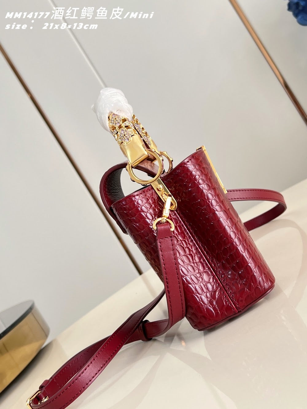 Anum Bags ln Luxury Bag --95984