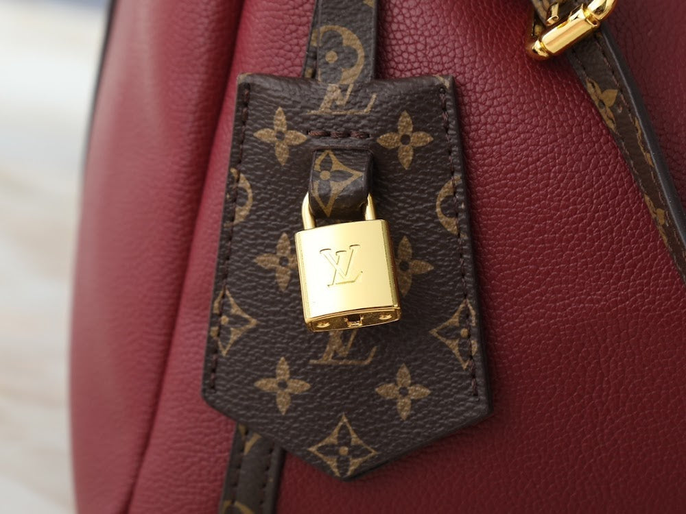 Anum Bags ln Luxury Bag --77751